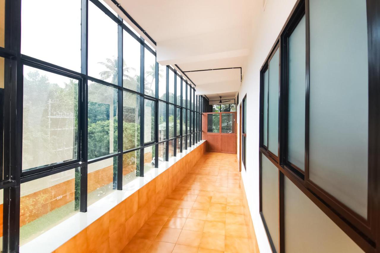 Modern Rooms Mundakāyam 客房 照片